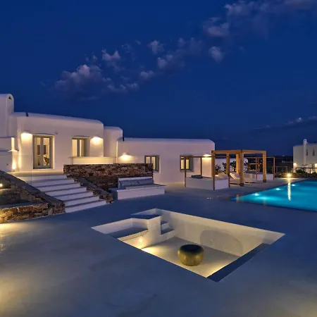 Costa Pounda With Private Pools Vila