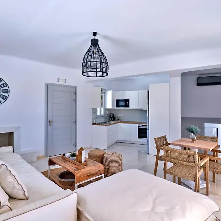 Costa Pounda With Private Pools Vila