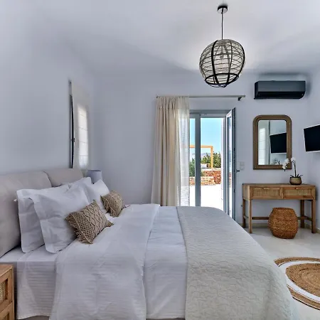 Costa Pounda With Private Pools Vila