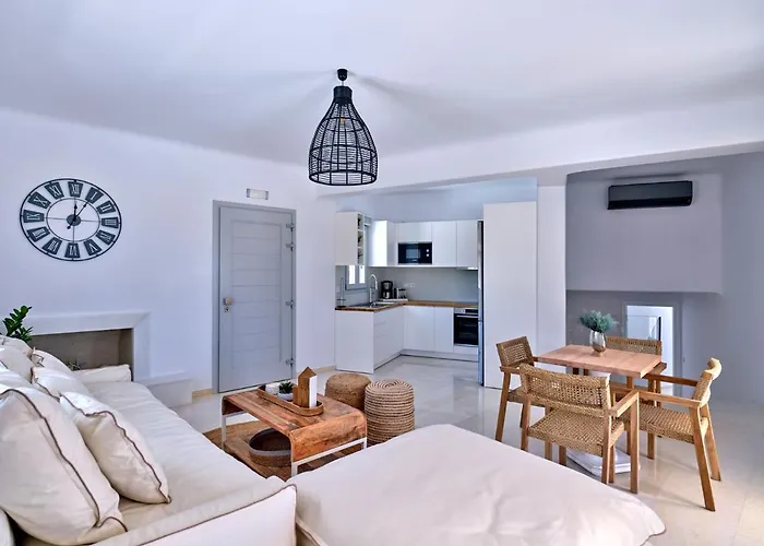 Costa Pounda With Private Pools Villa